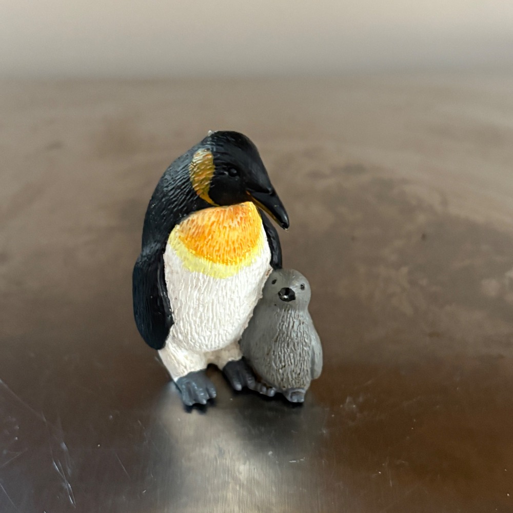 Adorable Penguin‎ and Chick Figurine Mother Baby Animal Collectible